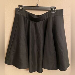 SHEIN black circle skirt 2XL